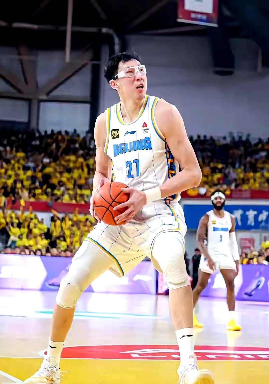 欧联赛程吃紧;广厦男篮关键时刻迎来里程碑;震撼外界;心理建设被强调(欧联杯赛程时间表)-英雄联盟赔率